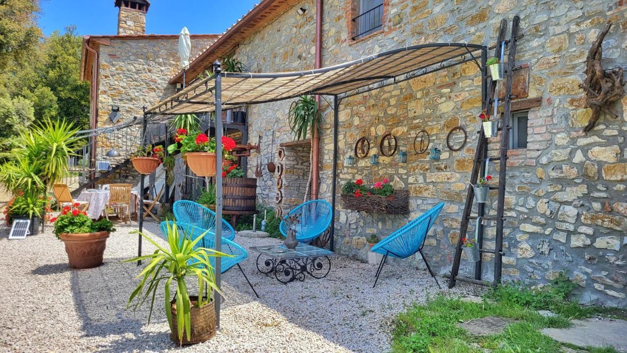 Agriturismo Podere Le Palaie Monterotondo  Exterior photo
